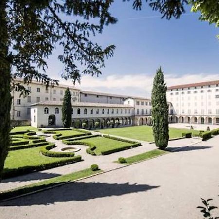 Studio Moderne, Terrasse Et Parking Romans-sur-Isere Exterior photo